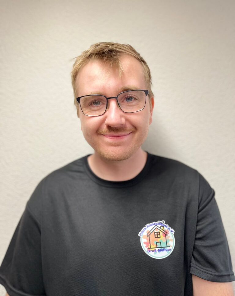 Dustin vom Team des Haus Kunterbunt e.V.